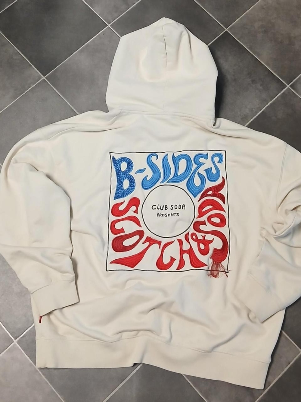 Scotch & Soda Amsterdam Large Cream Hoodie with Red & Blue B-Sides Graphic